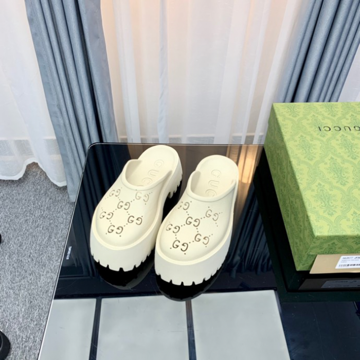 Gucc* Sandal92