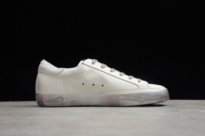 Golden Goose  GG000001