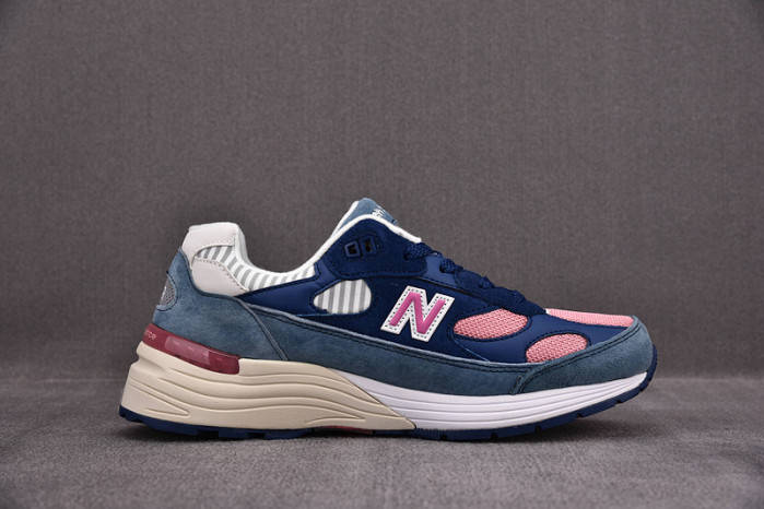 NEW BALANCE 992  NB000004