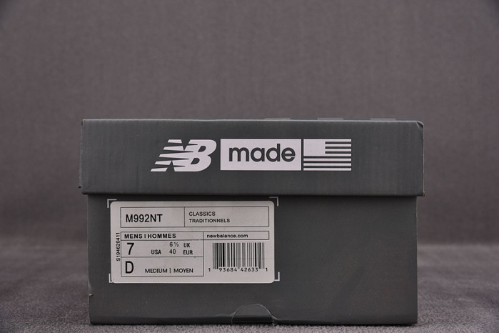 NEW BALANCE 992  NB000004