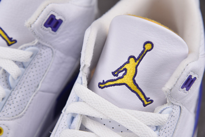 AIR JORDAN 3 “KOBE PACK” 869802-907