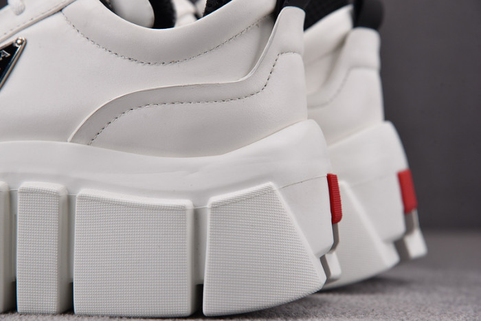 Prad* snekaers  P000023