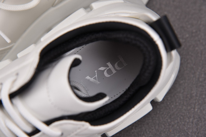 Prad* snekaers  P000023