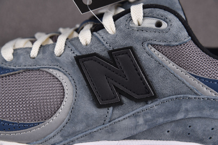 NEW BALANCE 9060  NB000029