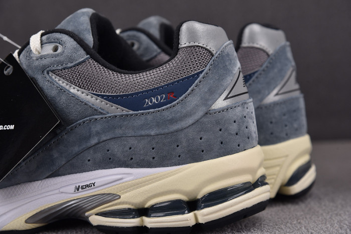 NEW BALANCE 9060  NB000029