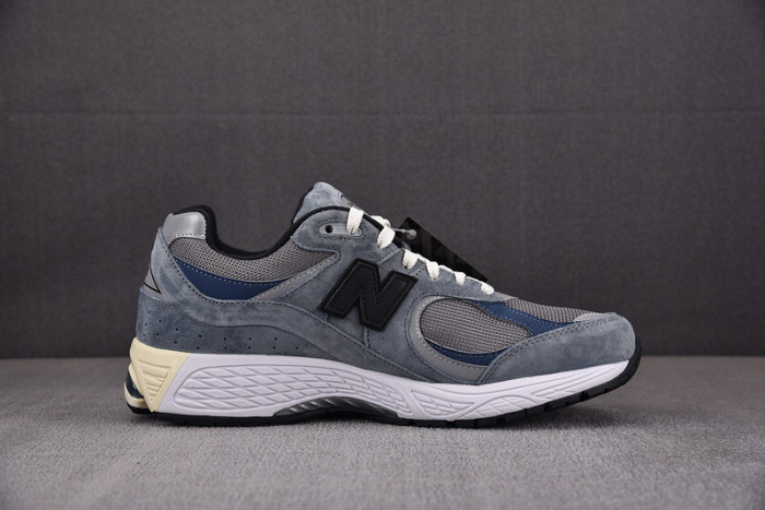 NEW BALANCE 9060  NB000029