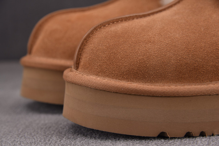 UGG SANDALS 3
