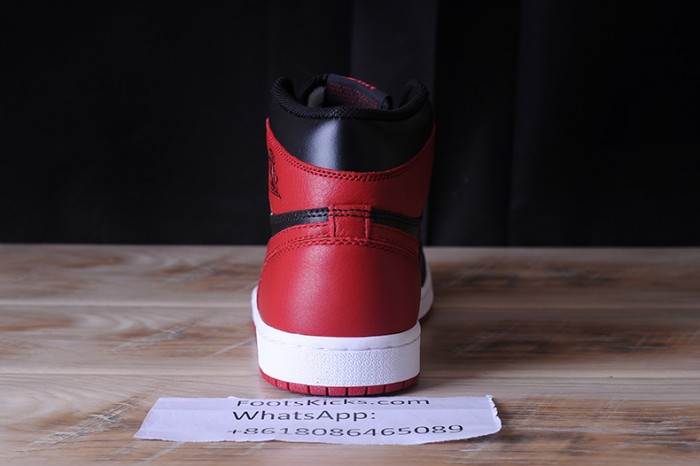 Air Jordan 1 Retro High OG 