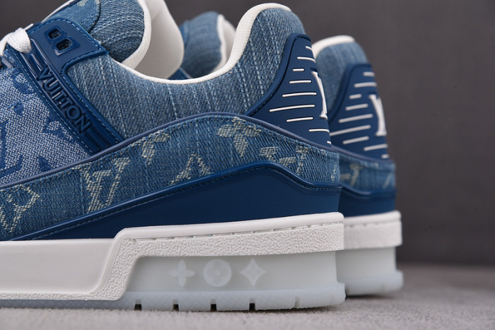 LV snekaers L000007