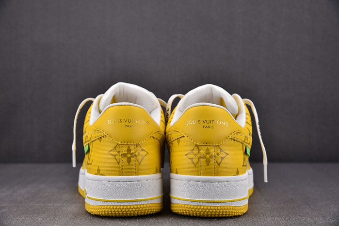 NIKE LOW AIR FORCE 1 X yellow white