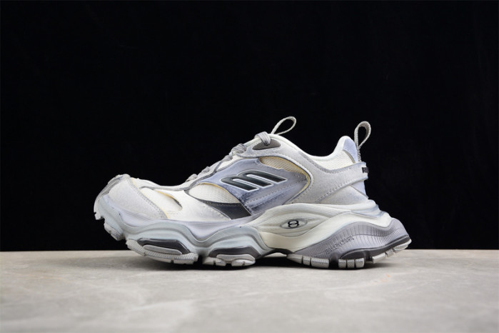 SNEAKER CARGO