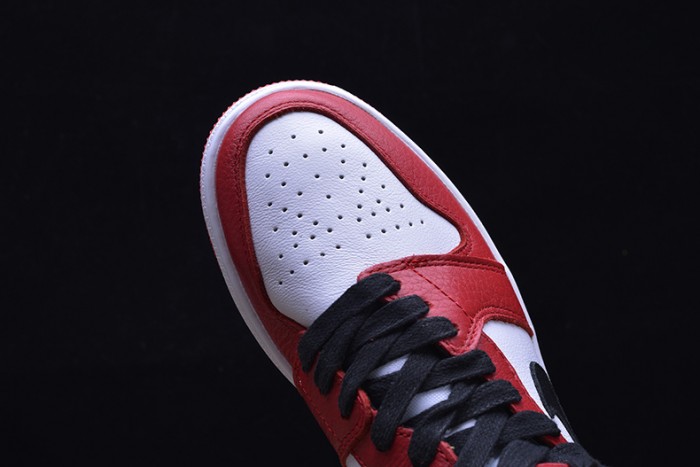 The Air Jordan 1 Rebel “Chicago” red AT4151-100