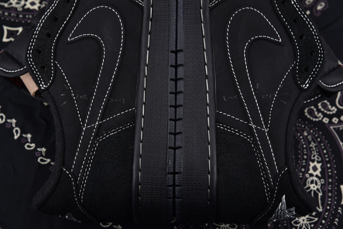 TRAVIS SCOTT X AIR JORDAN 1 LOW OG SP "BLACK PHANTOM" DM7866-100