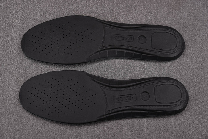 Prad* snekaers  P000032