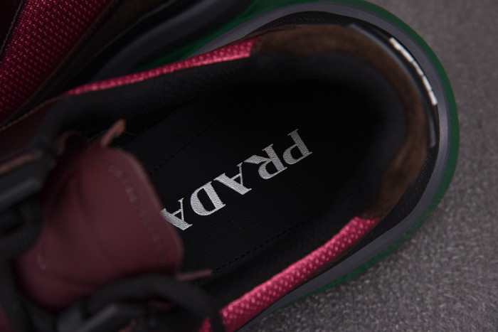 Prad* snekaers  P000032