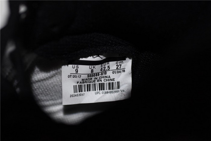 Air Jordan 1 Retro High OG Bred Toe  555088-610