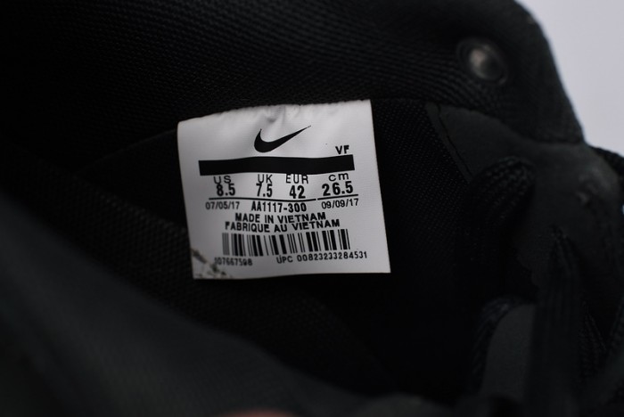 Nike Air Force 1 ´07 LV8 Suede  Outdoor Green Brand  AA1117-300