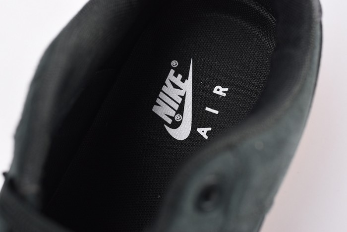 Nike Air Force 1 ´07 LV8 Suede  Outdoor Green Brand  AA1117-300