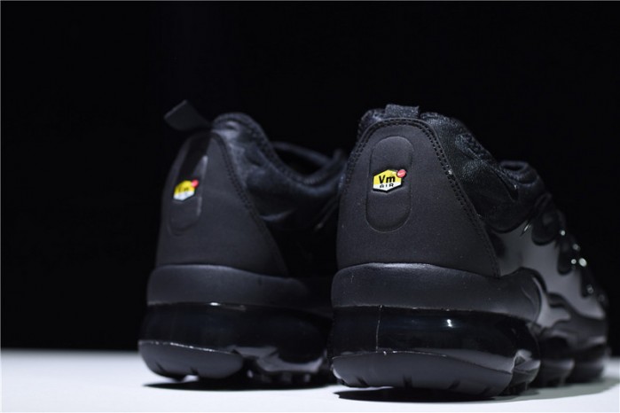 Nike Air VaporMax Plus Triple Black  924453-004