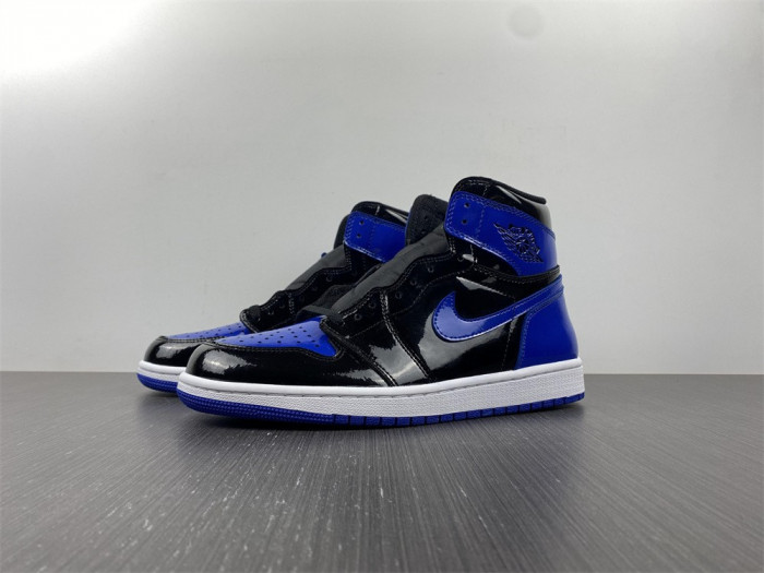 AIR JORDAN 1 HIGH OG ''ROYAL PATENT'' 555088-404