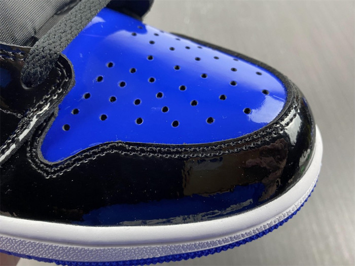 AIR JORDAN 1 HIGH OG 