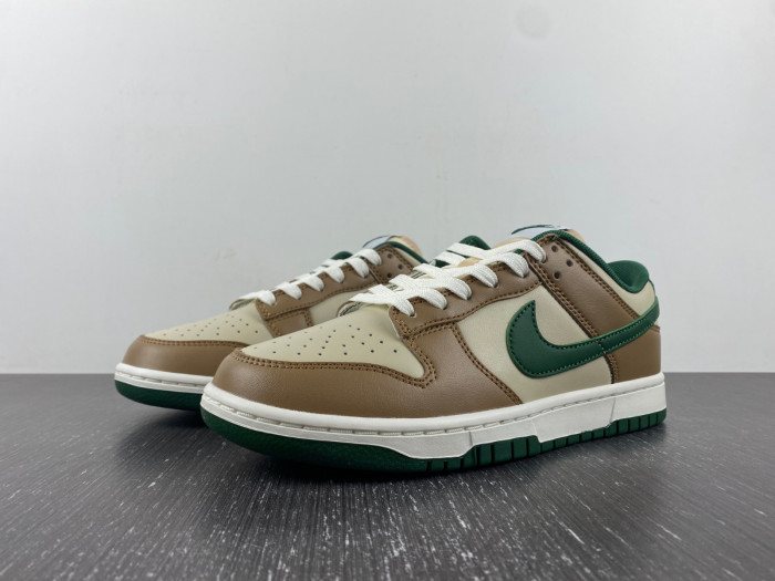 Nike Dunk Low ''Rattan Canyon Green'' FB7160-231