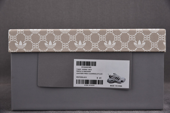 TRIPLES TRAINER SNEAKERS 2000045