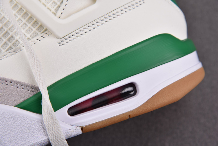AIR JORDAN 4 RETRO SB PINE GREEN DR5415-103