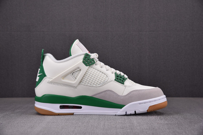 AIR JORDAN 4 RETRO SB PINE GREEN DR5415-103
