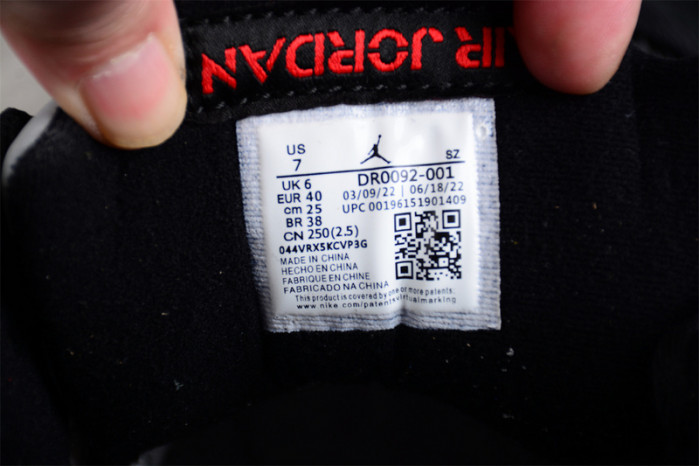 AIR JORDAN 5 GORE-TEX “OFF NOIR” DR0092-001