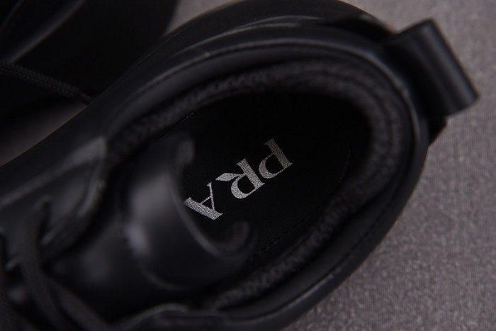 Prad* snekaers  P000022