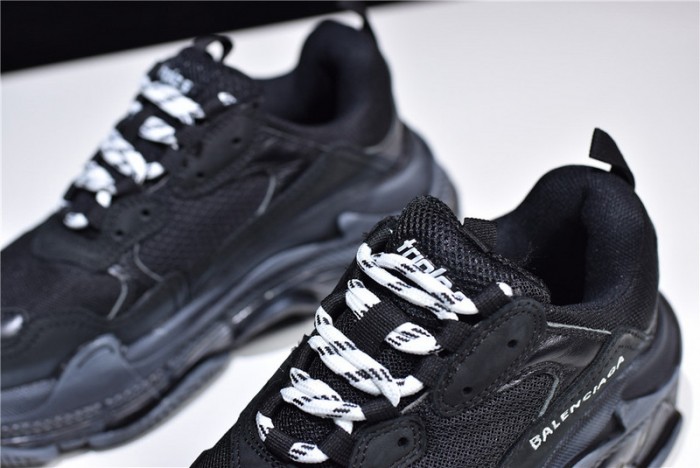 TRIPLES TRAINER CLEAR SOLE SNEAKERS 3000003