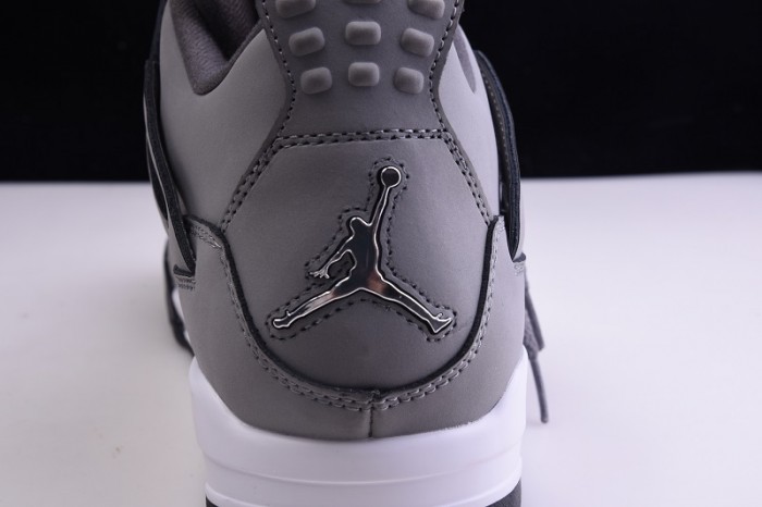 Air Jordan 4 