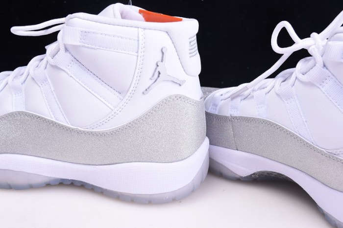 AIR Jordan 11 White Metallic Silver Vast Grey AR0715-100
