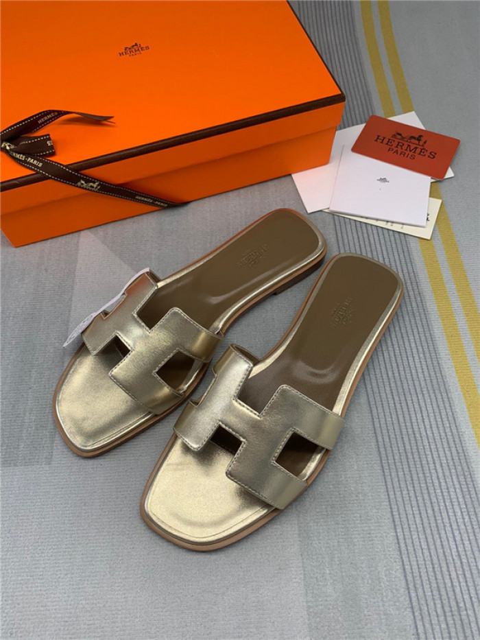 Herme* Sandal44