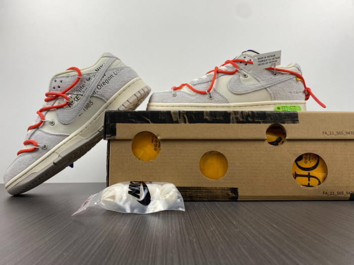 OFW X DUNK LOW “13 OF 50” DJ0950-110