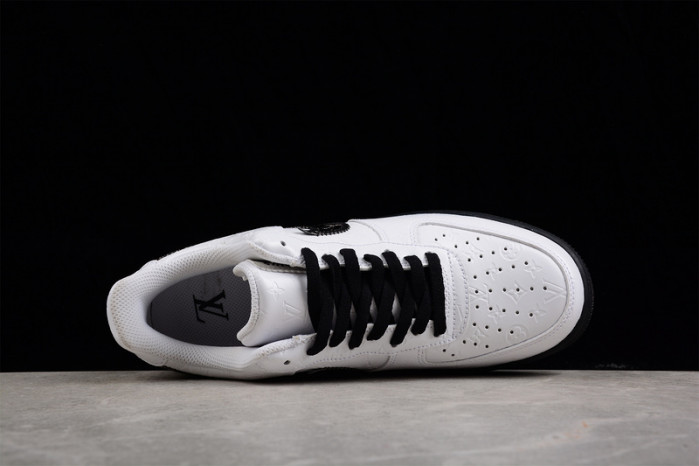NIKE LOW AIR FORCE 1 X  white black