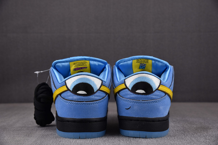 THE POWERPUFF GIRLS X NIKE SB DUNK LOW BUBBLES FZ8320-400