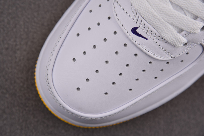 Kobe Bryant x Nike Air Force 1 Low  FZ1151-101