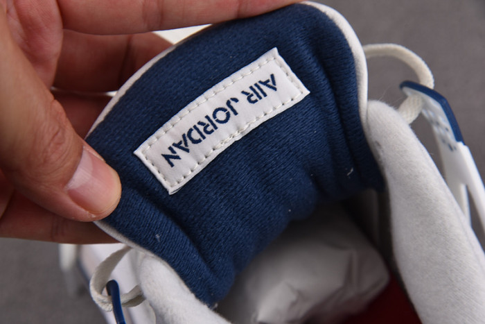 Air Jordan 4 Retro SB Navy DR5415-100