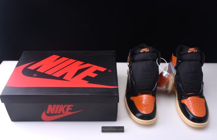 Air Jordan 1 Shattered Backboard 3.0 555088-028