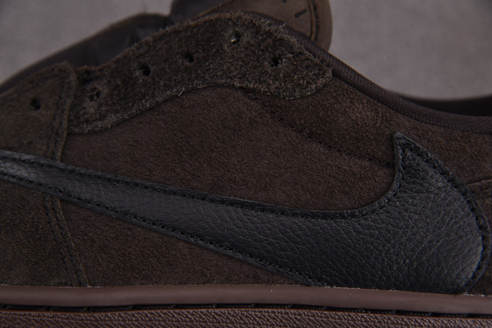 Travis Scott x Air Jordan 1 Low OG Velvet Brown DM7866-202