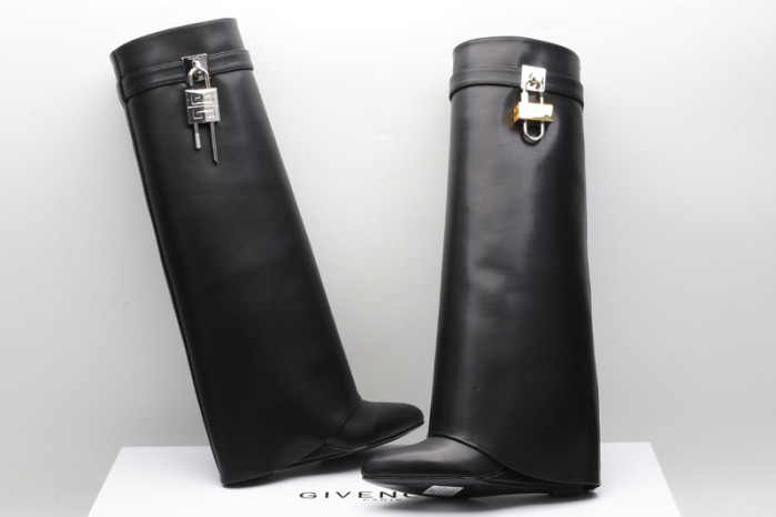 GIVENCHY LEATHER BOOTS GC000005