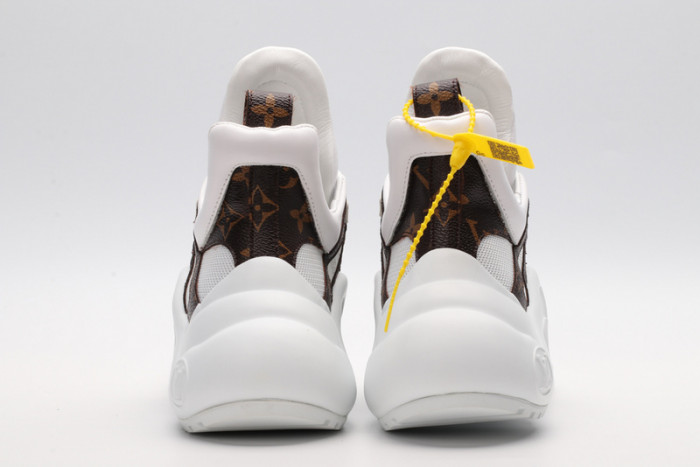 LV snekaers  L000003
