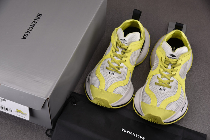 SNEAKER STAPLER 7000012