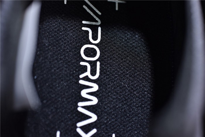 Air VaporMax 2019 Throwback Future  AR6631-001