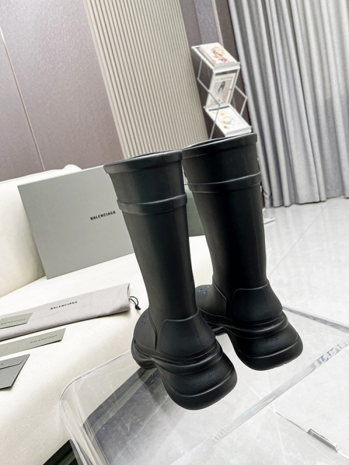 BALENCIAG*  CROCS BOOT  5000094