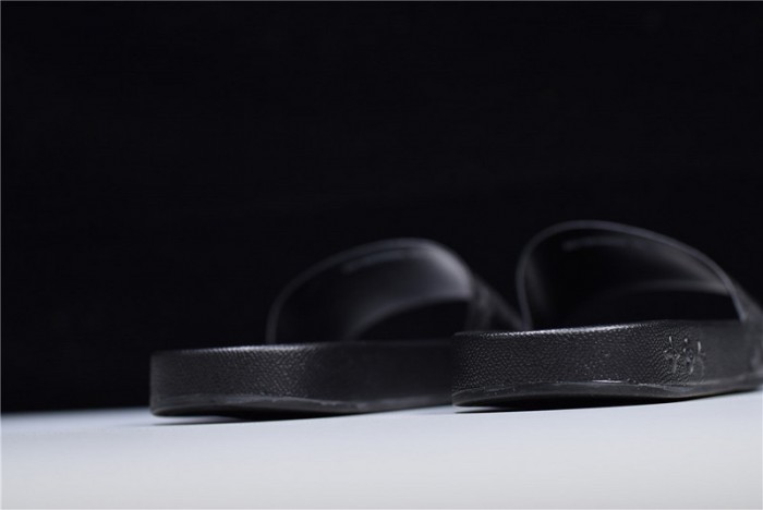 L&V sandal3