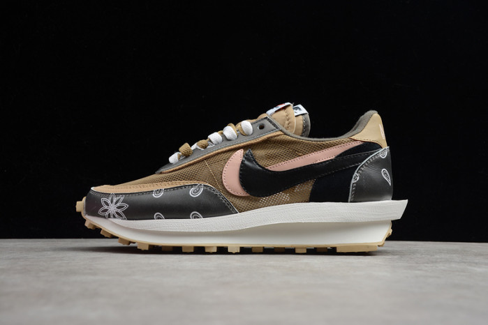 TRAVIS SCOTT X SACAI X NIKE LDV WAFFLE DAYBREAK" CV5053-001