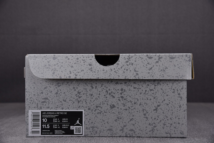 Air Jordan 4 Retro SE Craft Photon Dust DV3742-021